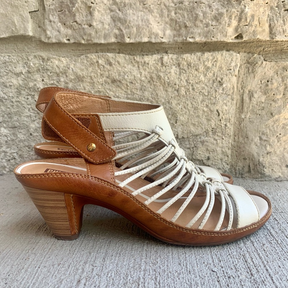 Pikolinos strappy sandals. Size 9.5